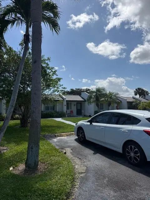 front 0f villa at 222 Lake Constance Drive, West Palm Beach
