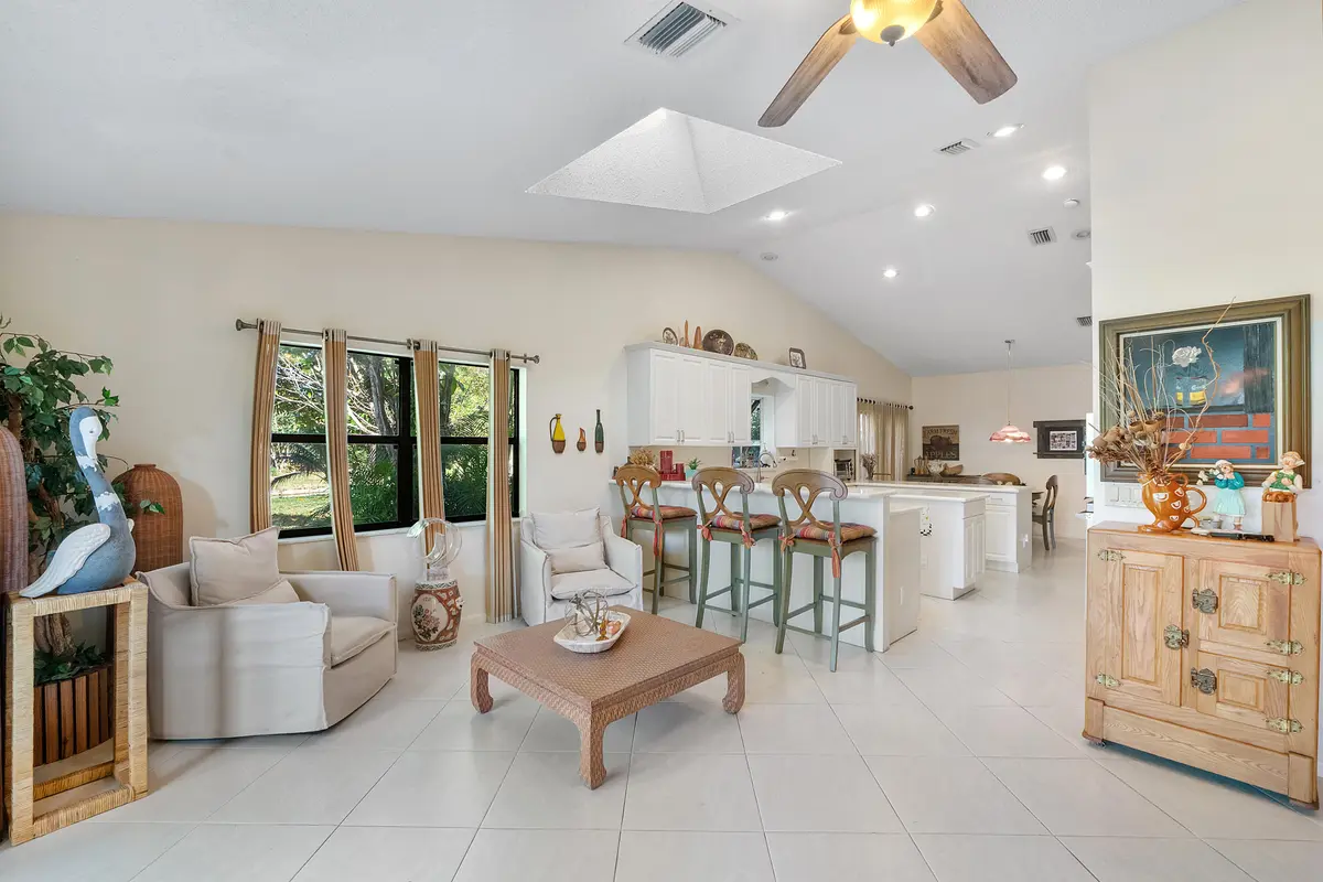 1300 Nw 97th Terr_011 at 1300 NW 97th Terrace, Coral Springs