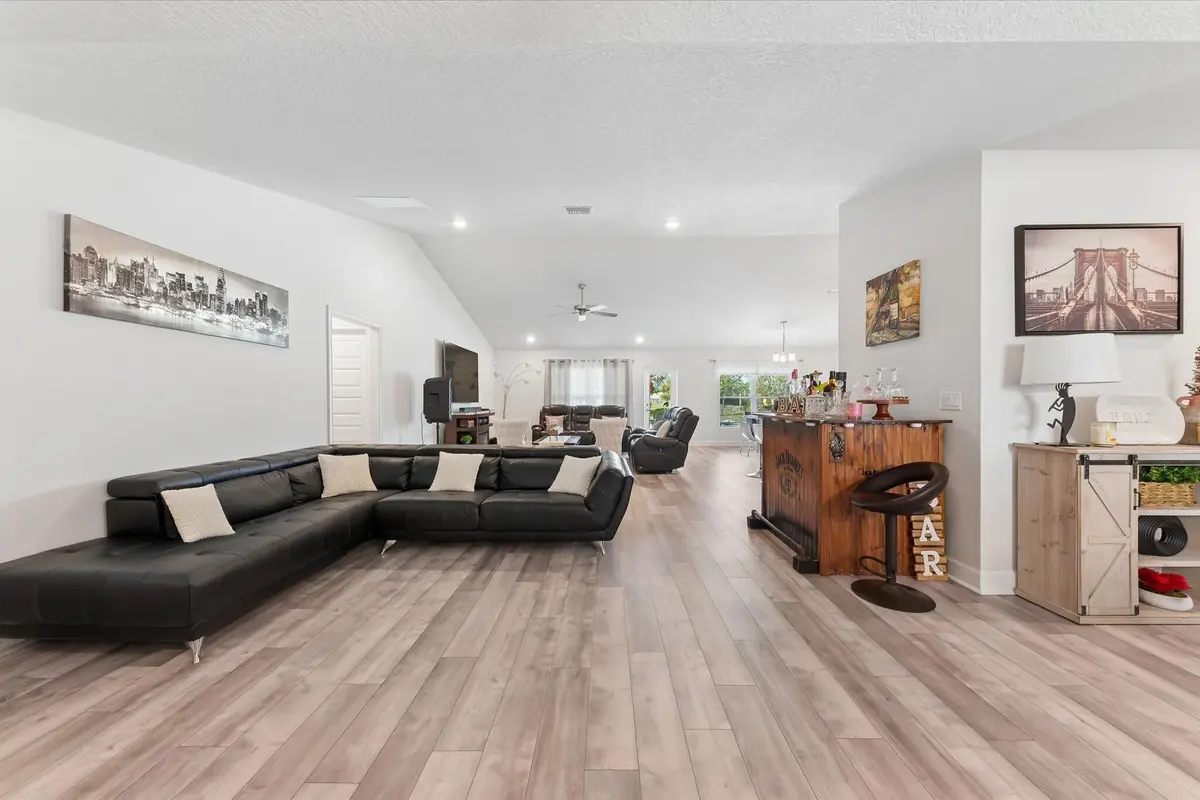 05-2005 at 1862 SW Monterrey Lane, Port St. Lucie