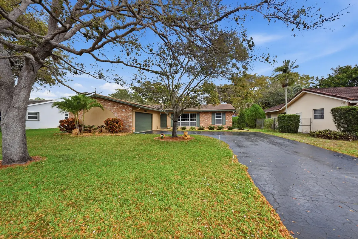 02_dsc_6131 at 8611 NW 29th Drive, Coral Springs
