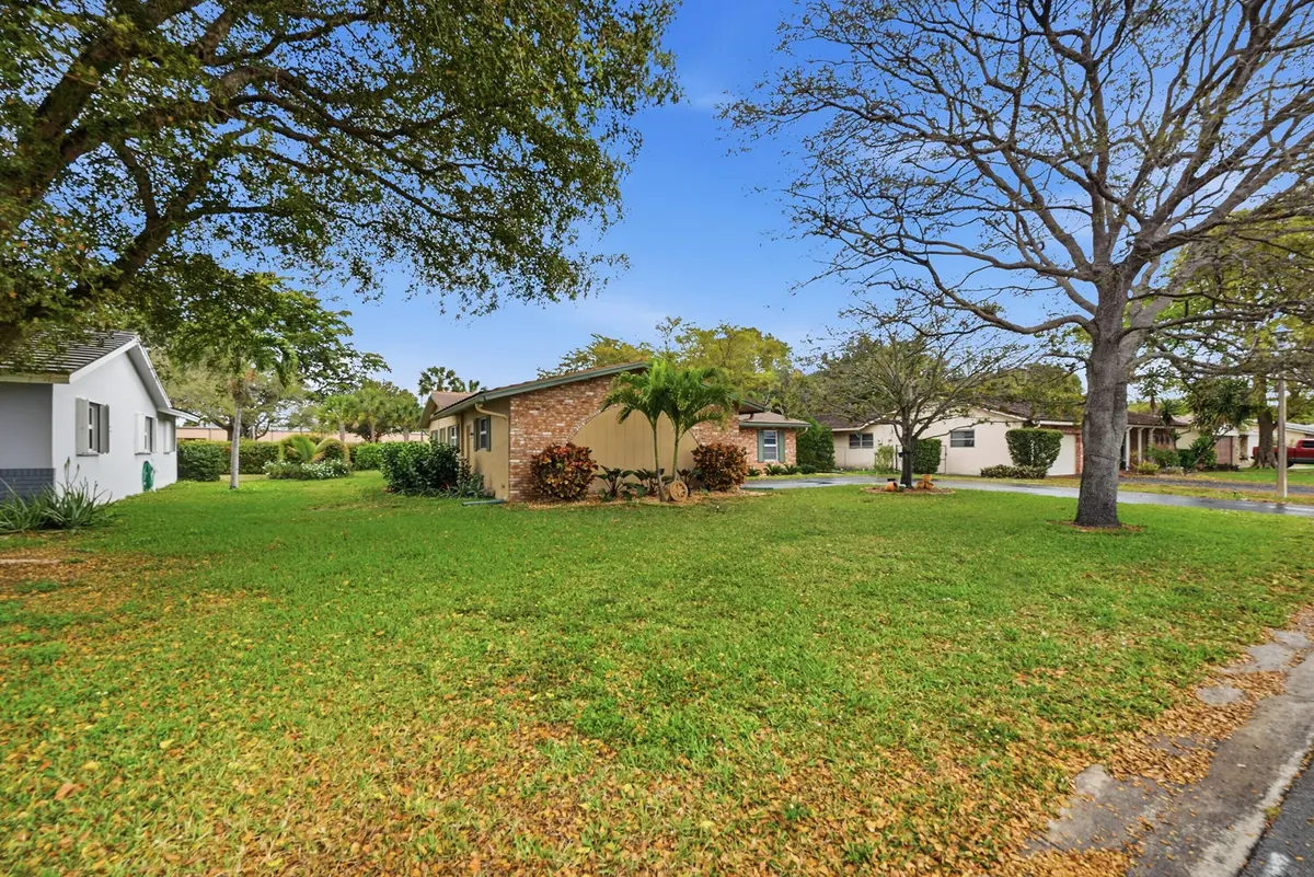 03_dsc_6139 at 8611 NW 29th Drive, Coral Springs