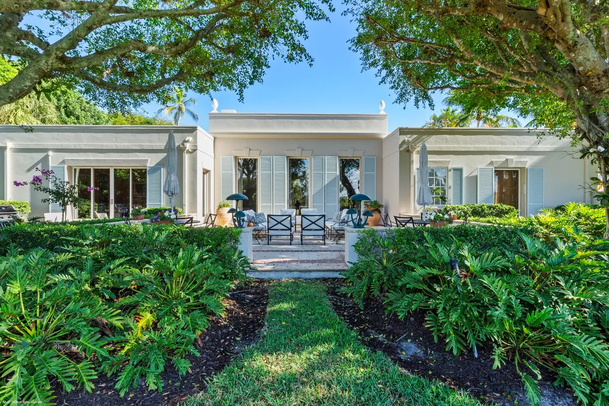 30 Gomez Rd 062 at 30 Gomez Road, Jupiter Island