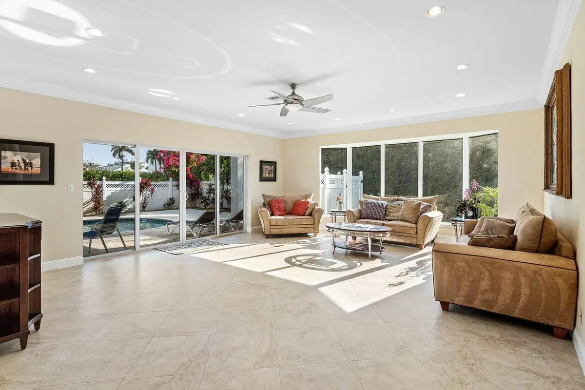 006-899GranadaDrive-BocaRaton-FL-33432-S at 899 S Granada Drive, Boca Raton