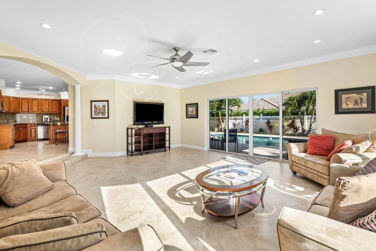 007-899GranadaDrive-BocaRaton-FL-33432-S at 899 S Granada Drive, Boca Raton