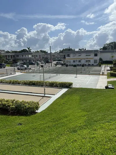 3280 Cynthia Lane Unit 203, Lake Worth Beach – sold
