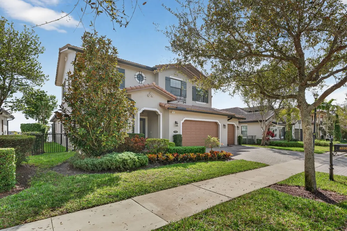 3-web-or-mls-DSC03634 at 8520 Watercrest Circle, Parkland