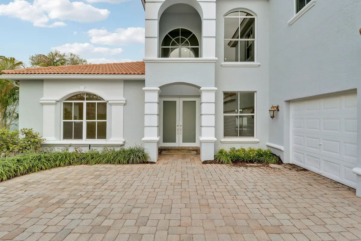 entry at 147 Sedona Way, Palm Beach Gardens
