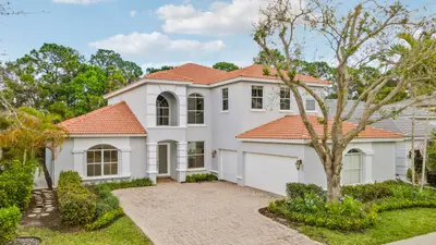 147 Sedona Way, Palm Beach Gardens – sold