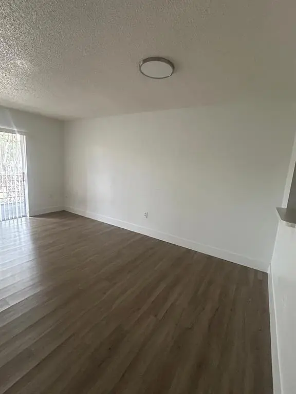 4334 NW 9th Avenue 9-2b, Deerfield Beach, FL – photo 5