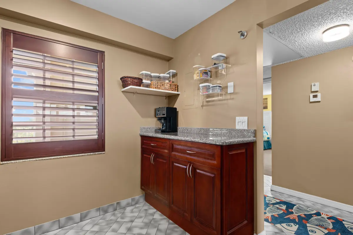 R_F026 at 3520 Oaks Way 510, Pompano Beach