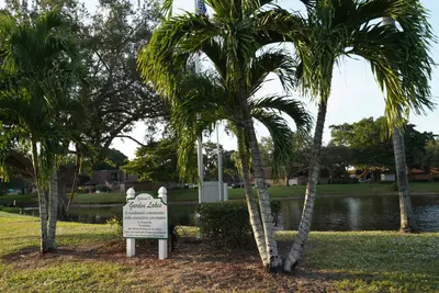 1916 19th Lane, Palm Beach Gardens – Townhouse for sale