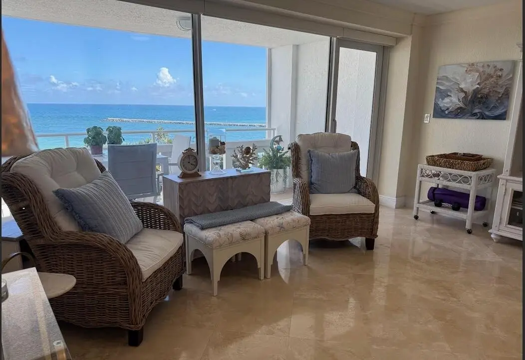 Living area out at 2000 S Ocean Drive 804, Fort Lauderdale