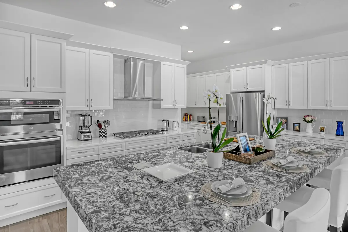 13629 Artisan Kitchen at 13629 Artisan Circle, Palm Beach Gardens