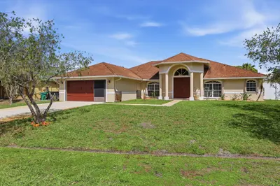 5878 NW Carovel Avenue, Port St. Lucie – sold
