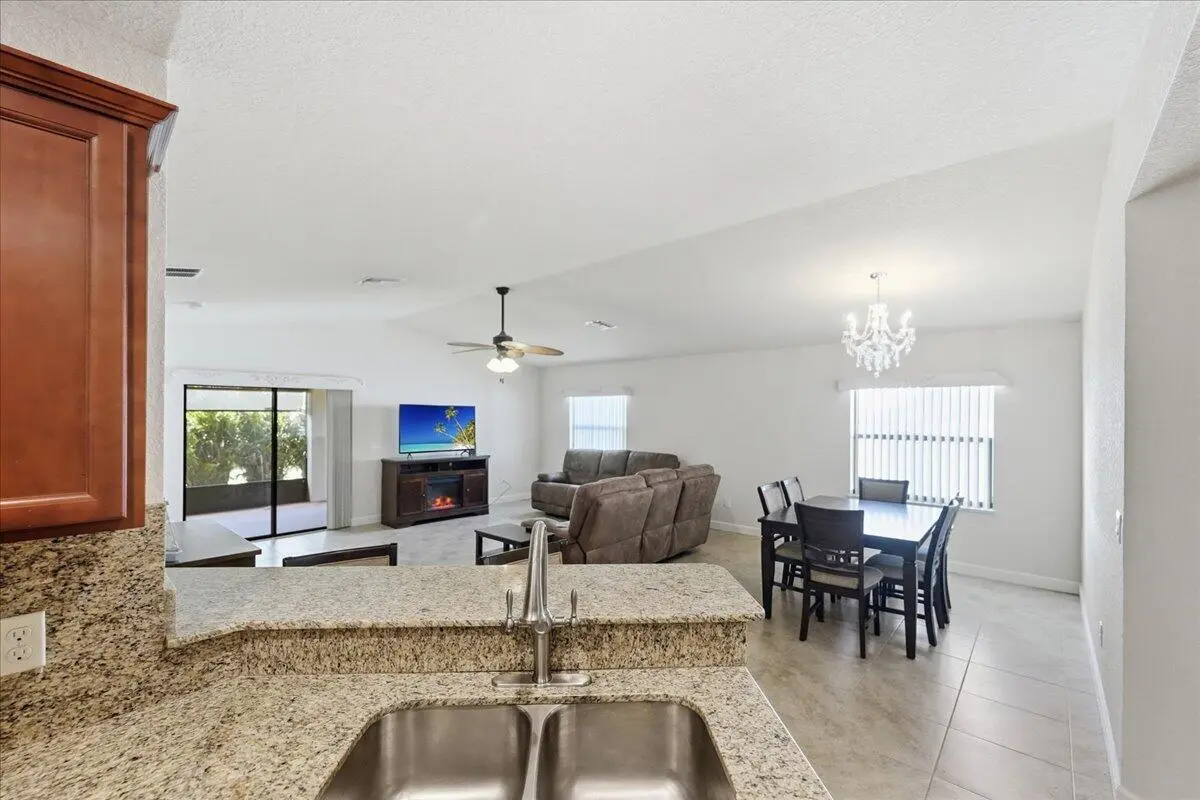 19-DSC9428 at 44 Grande Vista Way, Port St. Lucie