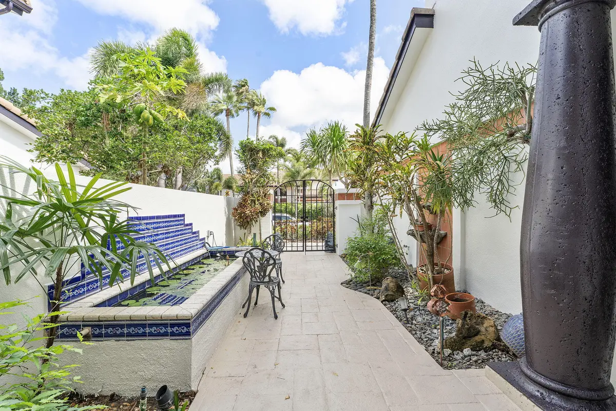 Entrance at 6534 Via Rosa, Boca Raton