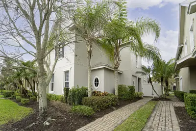 10487 SW Westlawn Boulevard, Port St. Lucie – sold