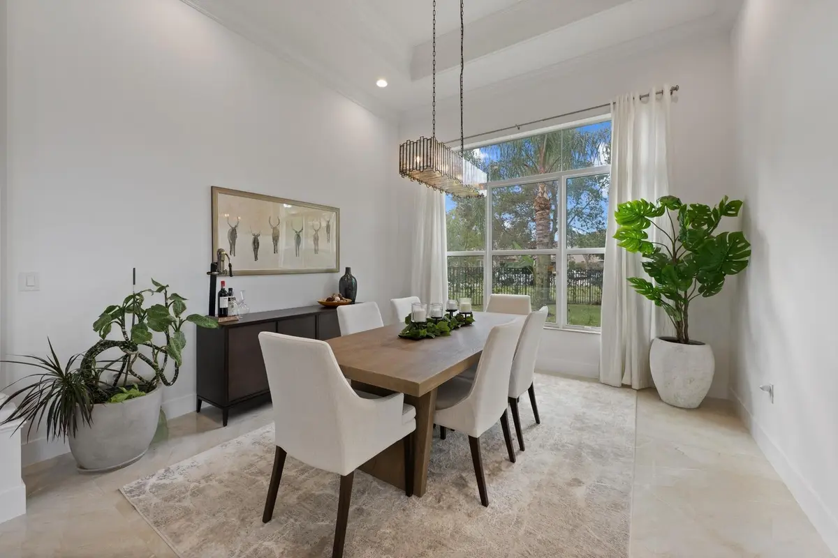 Coffered Ceiling at 11912 Fox Hill Circle, Boynton Beach