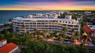 100 Royal Palm Way G4, Palm Beach – sold