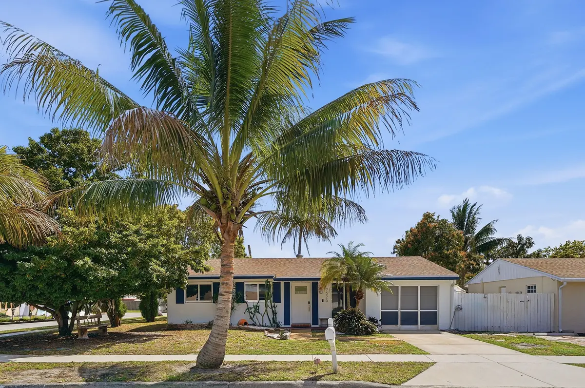 home at 7520 SW 1st Street, Margate