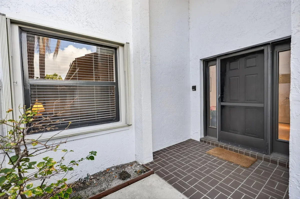 3-web-or-mls-_MLP8871 at 16670 Traders Crossing 110, Jupiter