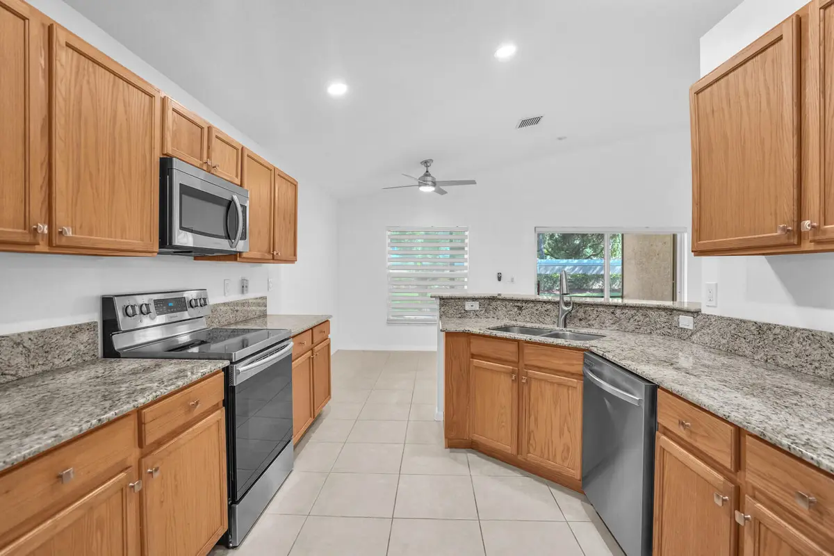 Newer Kitchen at 5329 Toscana Trail, Boynton Beach