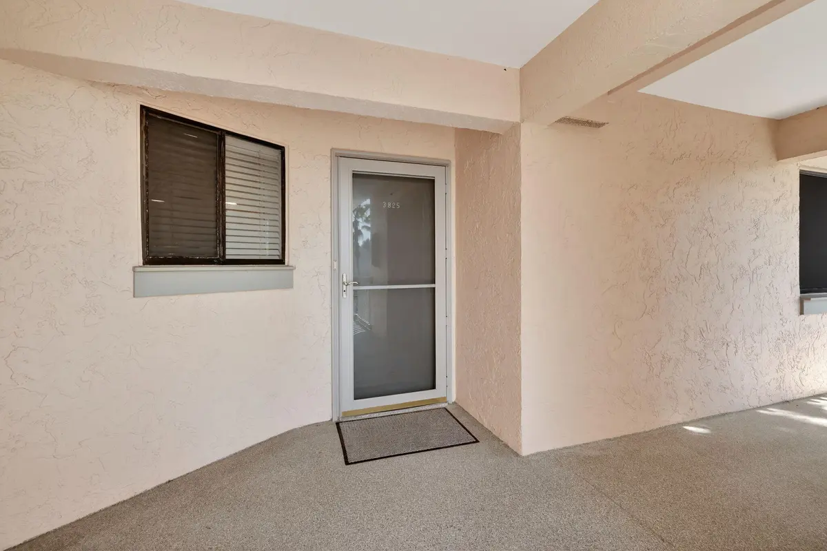 FRONT ENTRANCE at 2400 S Ocean Drive 3825, Fort Pierce