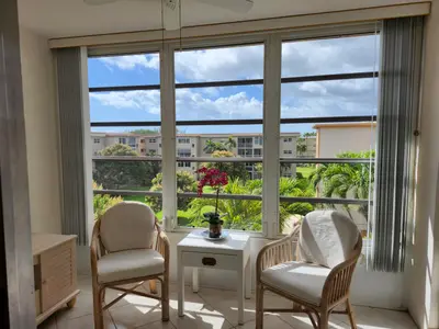230 NE 26th Avenue 408, Boynton Beach – Condominium for sale