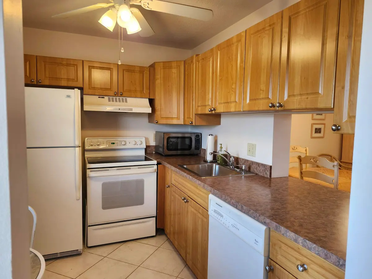 Kitchen View at 230 NE 26th Avenue 408, Boynton Beach