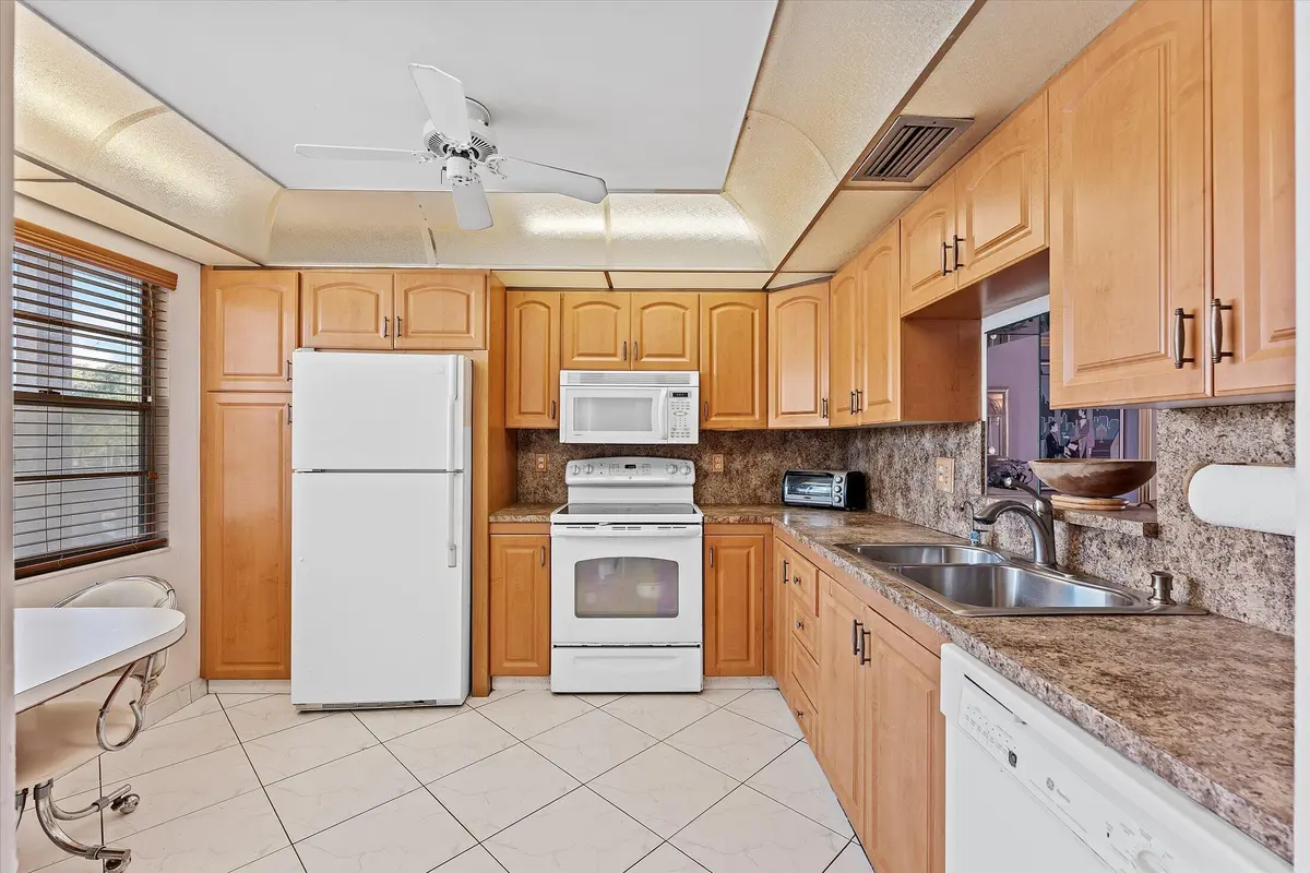 06-2303 Lucaya Lane Unit G3, Coconut Cre at 2303 Lucaya Lane G3, Coconut Creek