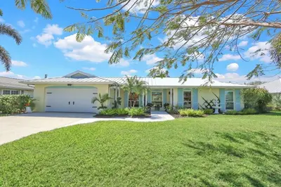225 Orange Tree Drive, Atlantis – sold