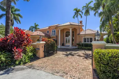 4 Isla Bahia Drive, Fort Lauderdale – sold