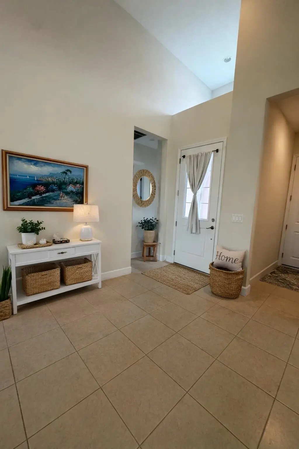 AI Foyer at 15992 Whippoorwill Circle, Westlake