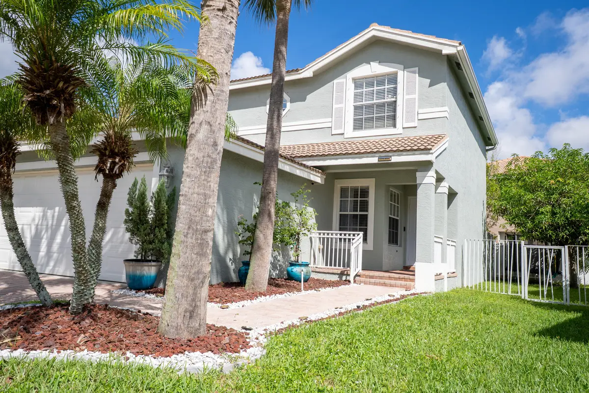 front 3 at 5463 Queenship Court, Greenacres