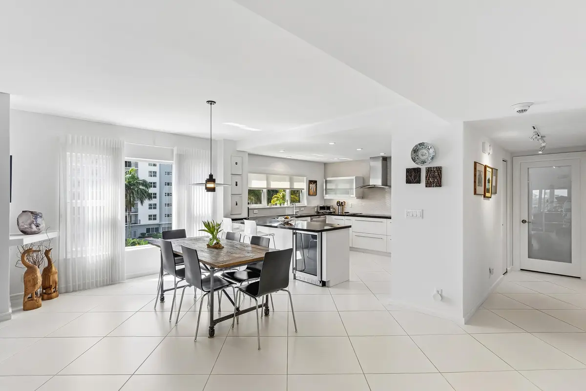 Dining Area at 200 Macfarlane Drive N-406, Delray Beach