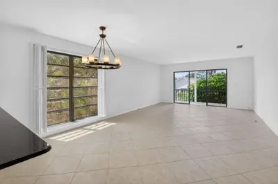 21691 Cypress Road 16b, Boca Raton – sold