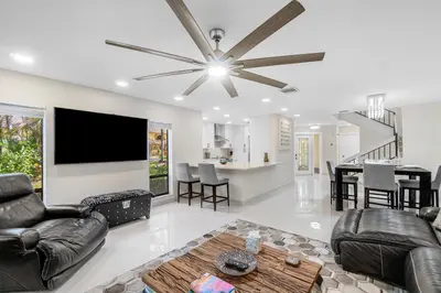 5294 10th Fairway Drive, Delray Beach – sold