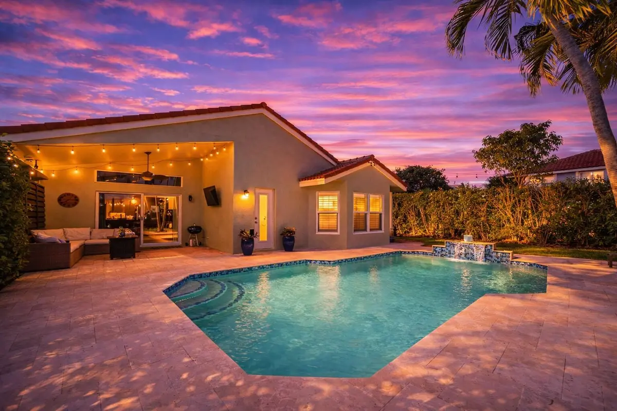 night shot 4 at 11929 NW 53rd Court, Coral Springs