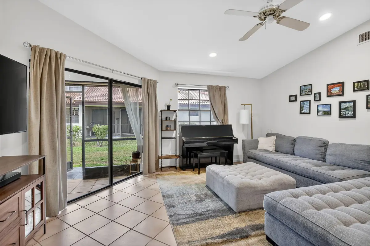10-web-or-mls-_A7A1643 at 8841 W Sunrise Boulevard, Plantation