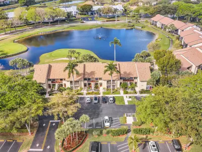 5056 Oakhill Lane 815, Delray Beach – sold