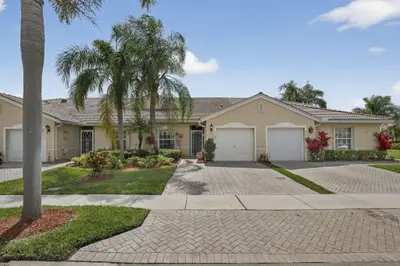 9386 Bridgeport Drive, West Palm Beach – sold