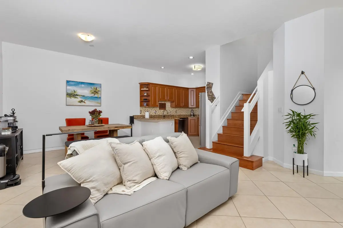 Living Area 4 at 1222 NE 18th Avenue 1, Fort Lauderdale