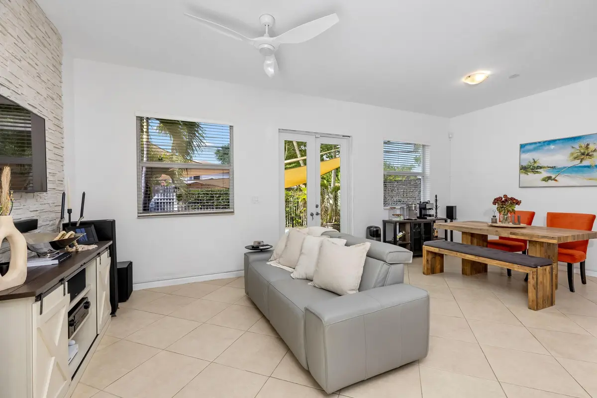 Living Area 1 at 1222 NE 18th Avenue 1, Fort Lauderdale