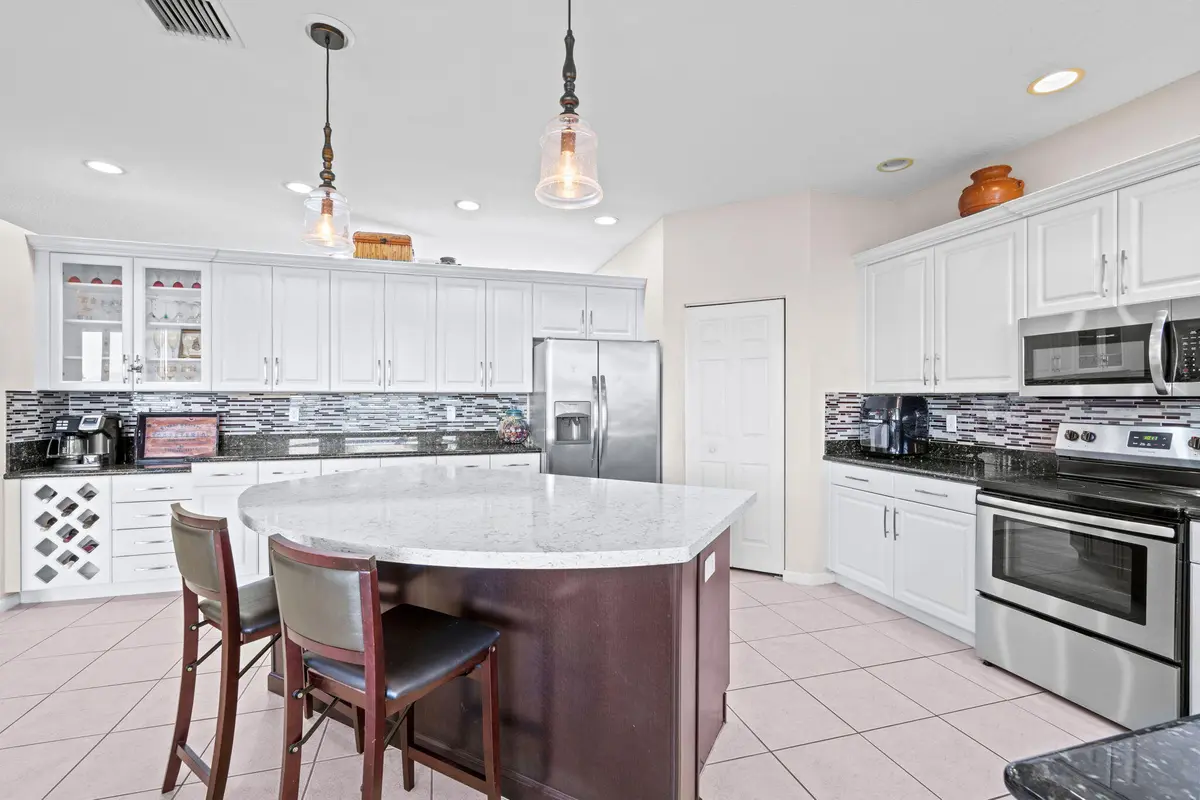16-web-or-mls-A7401652 (2) at 2371 Waburton Terrace, Wellington