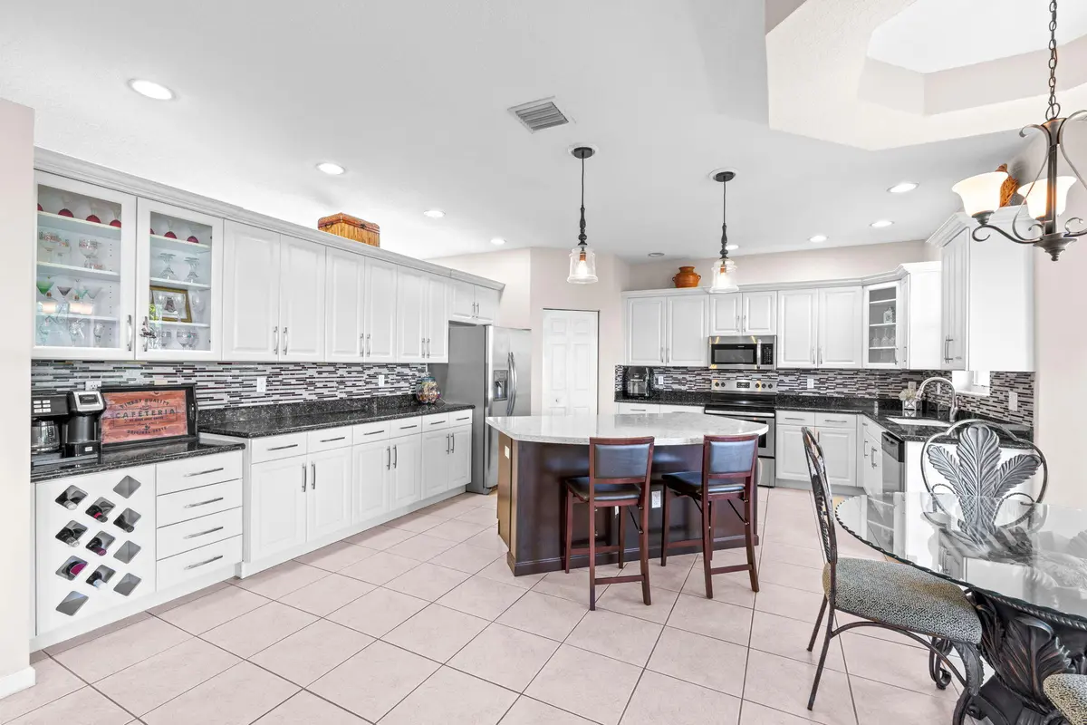 14-web-or-mls-A7401625 (2) at 2371 Waburton Terrace, Wellington
