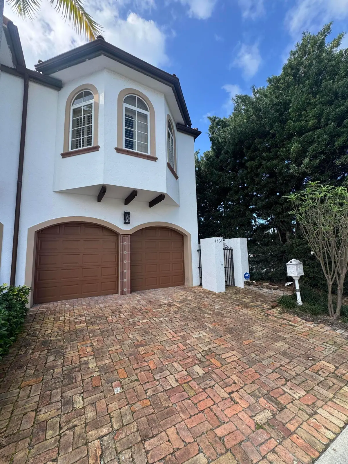 IMG_2460 at 1508 SE 2nd Court B, Fort Lauderdale