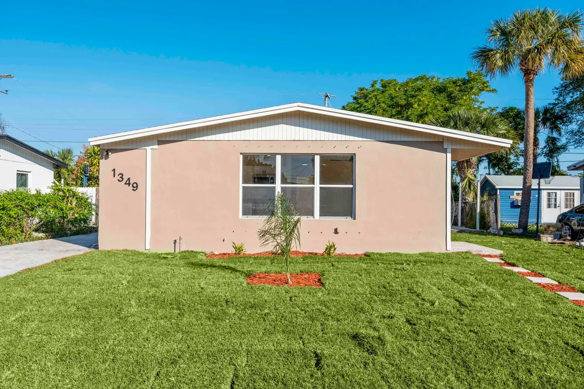 2-print-A7402557 at 1349 9th Street, West Palm Beach