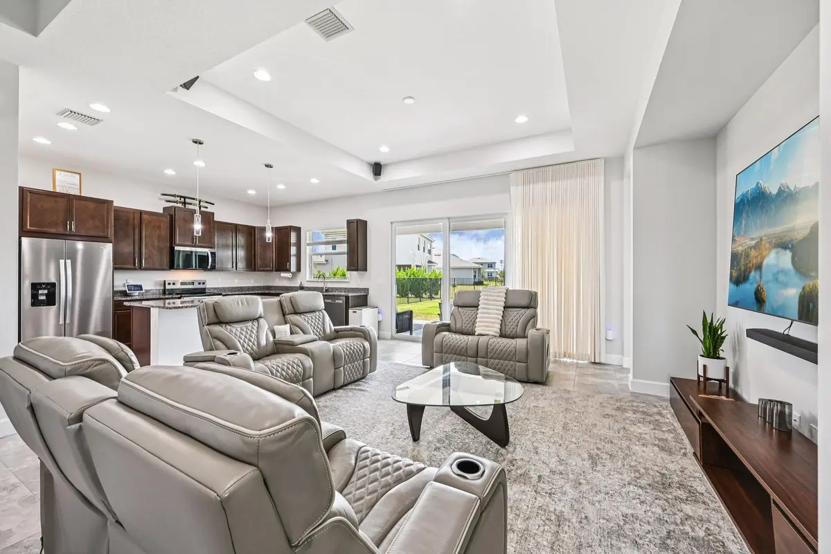 6-web-or-mls-Lacebark Ln-S1203-006 at 14148 Lacebark Lane, Westlake