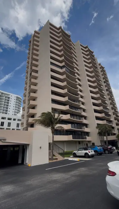 4200 N Ocean Avenue 1-605, Riviera Beach – Condominium for rent