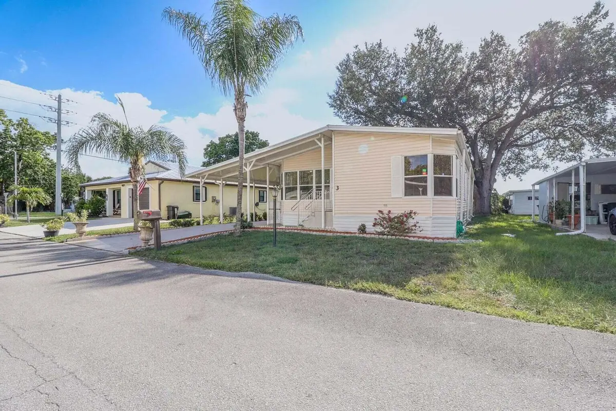 20250813173006734140000000-o at 3 Espanola Lane, Port St. Lucie